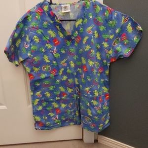 Scrub top medium